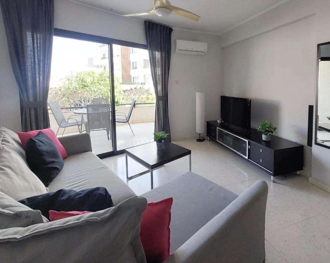 Apartment 1st Floor 1st Class Pool View Apt. *