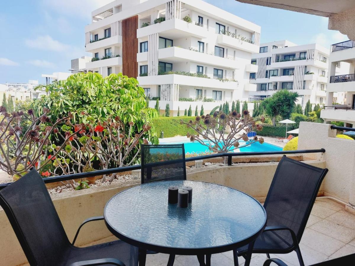 1st Floor 1st Class Pool View Apt. Apartment Paphos