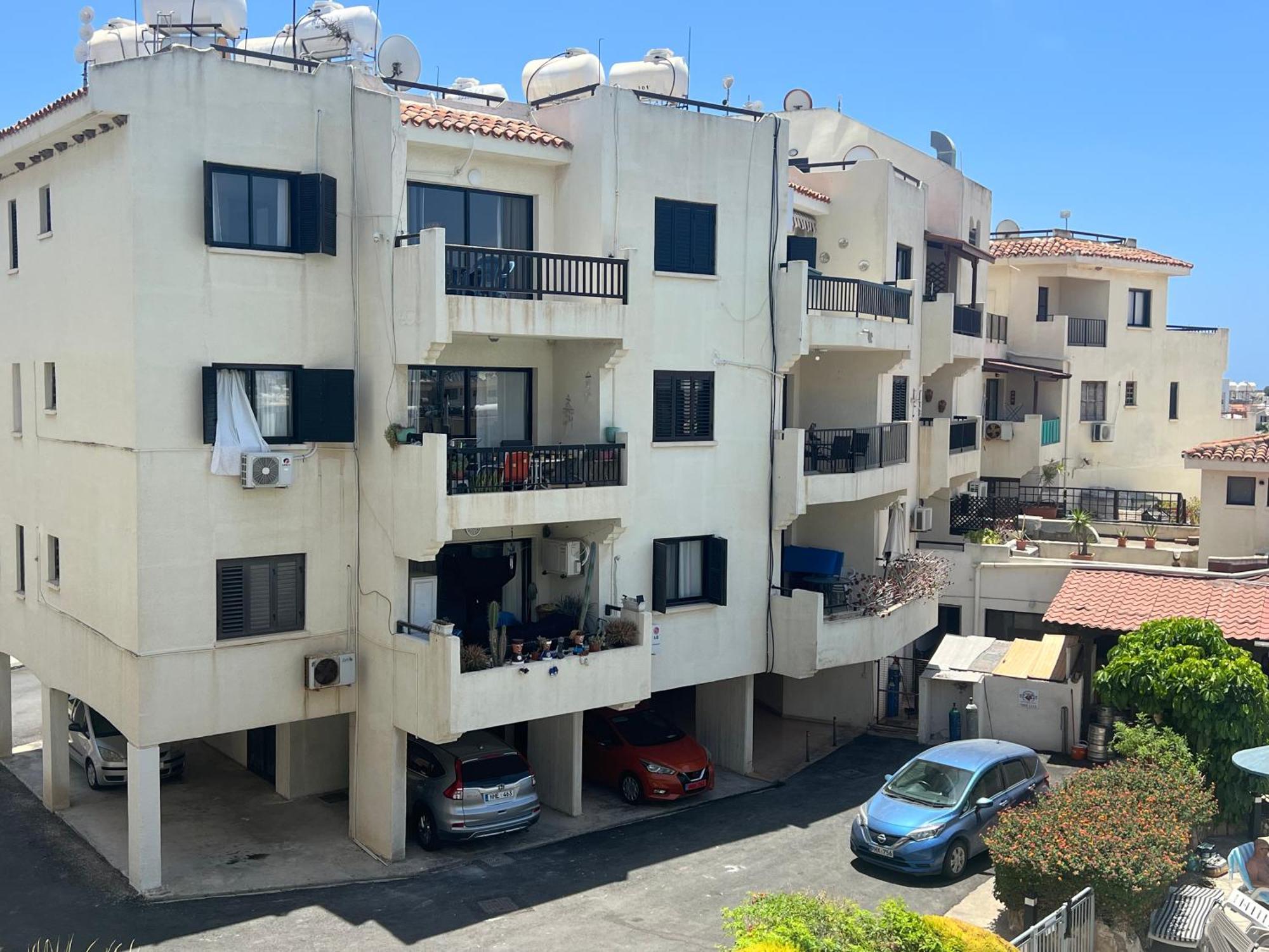 1st Floor 1st Class Pool View Apt. * Paphos
